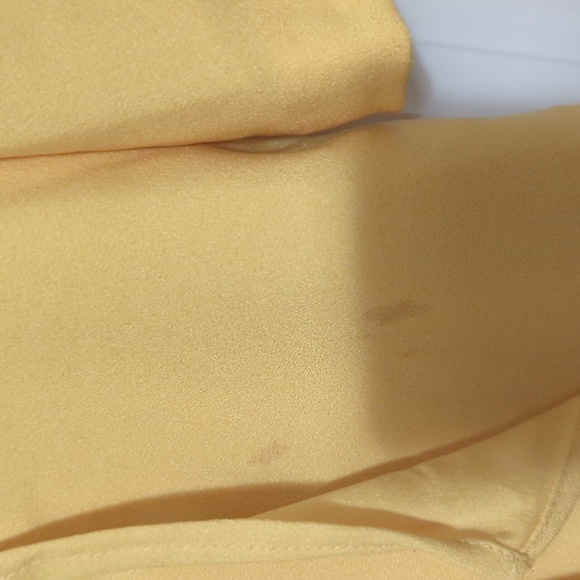 Gabrielle Union yellow romper size M - Picture 2 of 4